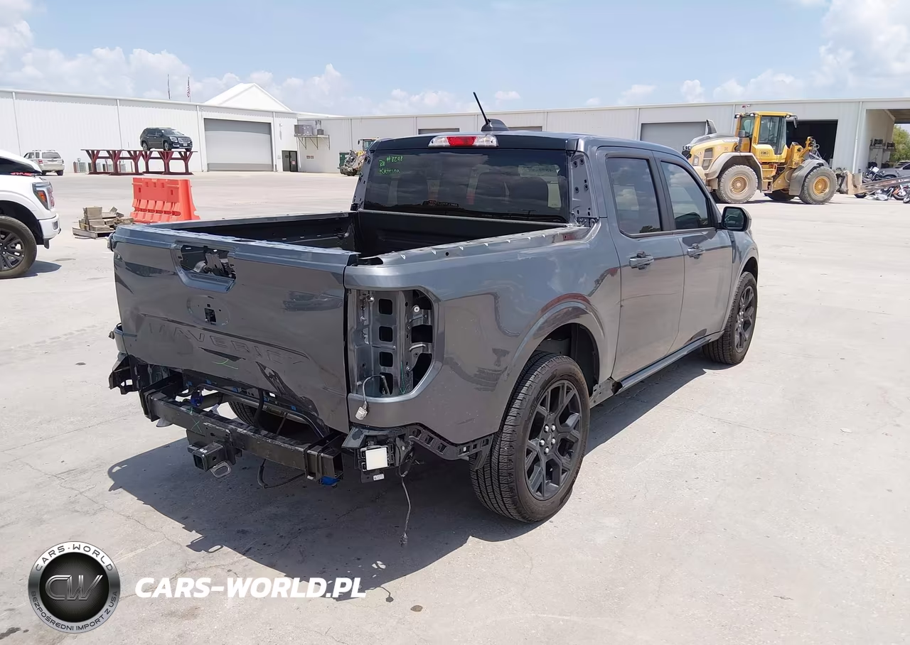 2025 Ford Maverick Lobo Standard VIN:3FTCW8TA4SRB18909 - 4