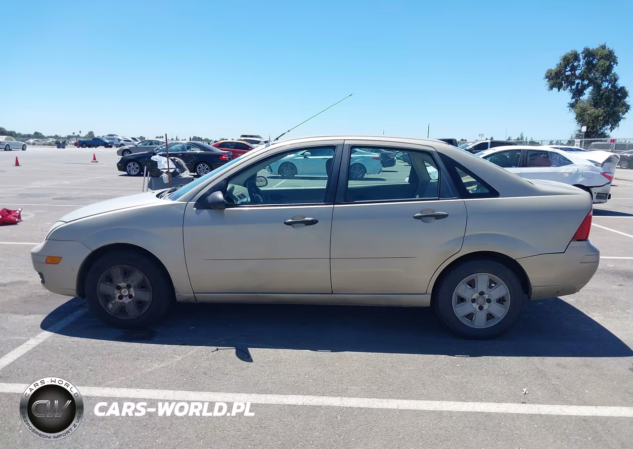 2007 Ford Focus S-Se-Ses VIN:1FAFP34NX7W293917 - 14