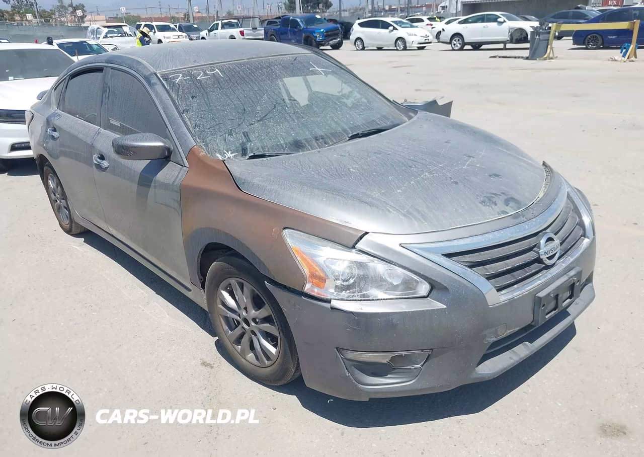 2015 Nissan Altima 2.5 S – zdjęcie 1 z 12