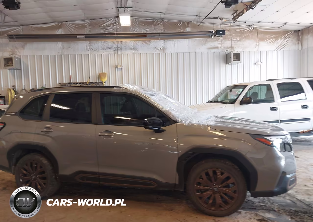 2025 Subaru Forester Sport VIN:JF2SLDHC2SH463365 - 13