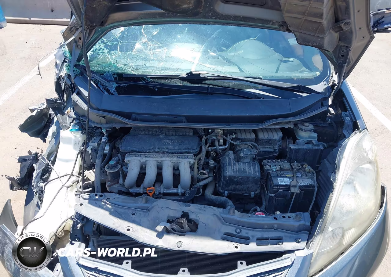 2013 Honda Fit VIN:JHMGE8H30DC056746 - 10