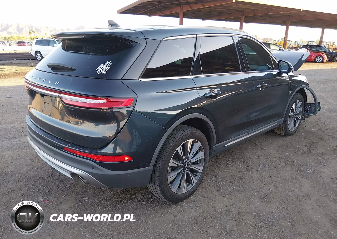 2022 Lincoln Corsair Reserve VIN:5LMCJ2D97NUL05955 - 4