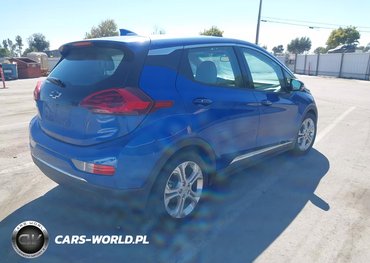 2018 Chevrolet Bolt Ev Lt VIN:1G1FW6S02J4109748 - 4