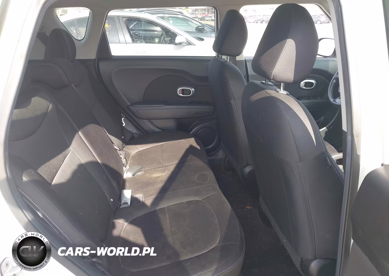2016 Kia Soul VIN:KNDJN2A25G7390922 - 8