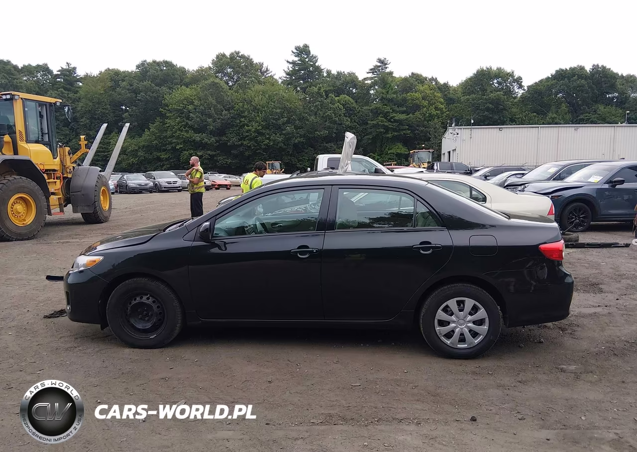 2011 Toyota Corolla Le VIN:2T1BU4EE9BC714131 - 13