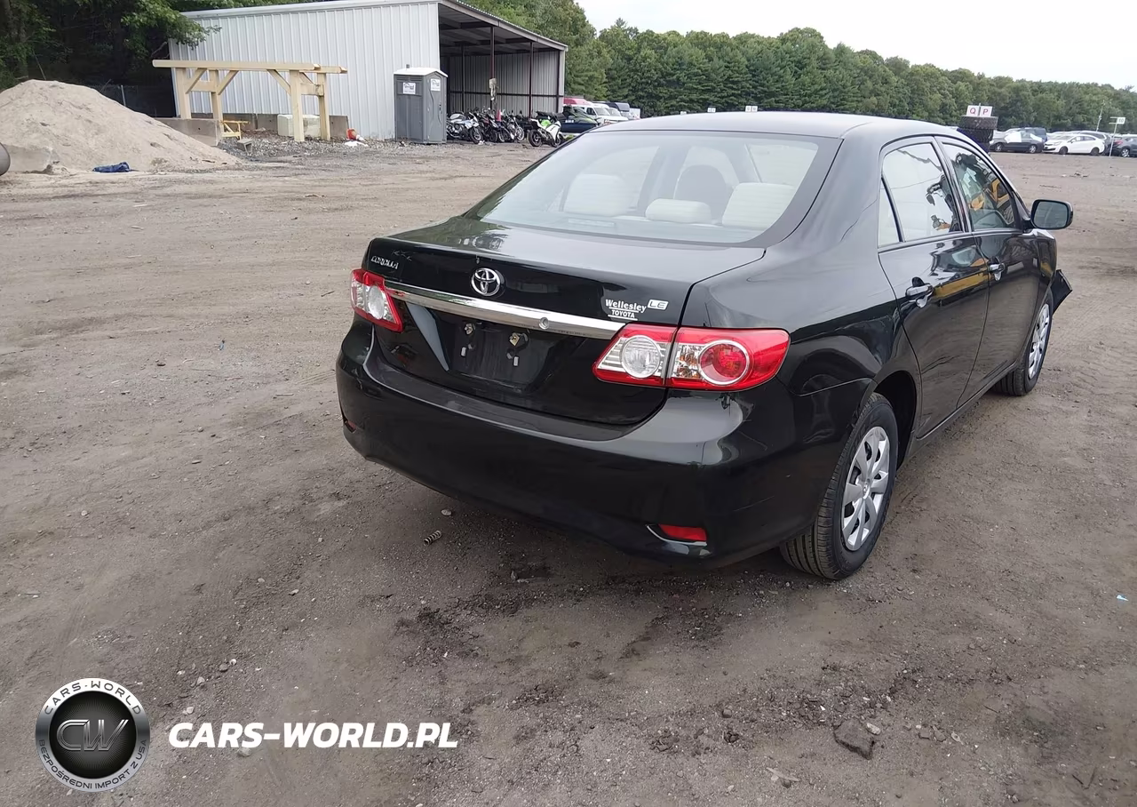 2011 Toyota Corolla Le VIN:2T1BU4EE9BC714131 - 3