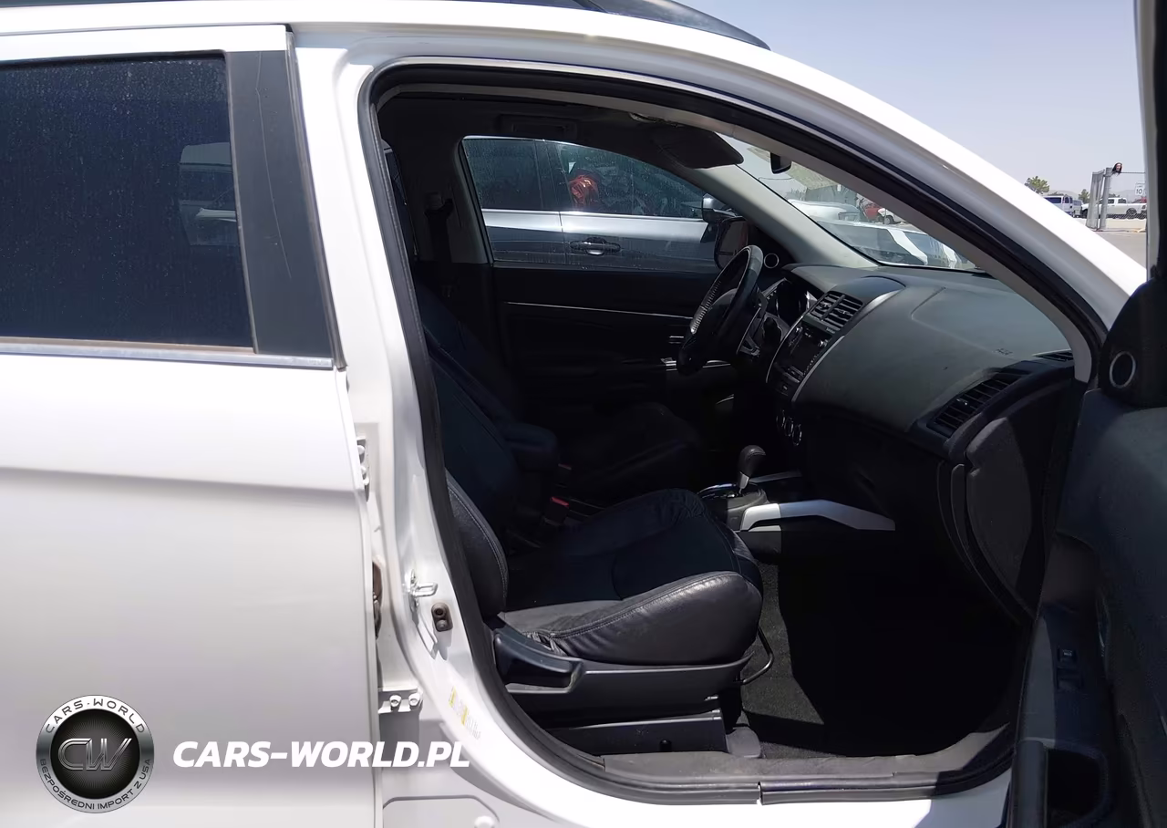 2014 Mitsubishi Outlander Sport Se VIN:4A4AP4AU4EE013118 - 5