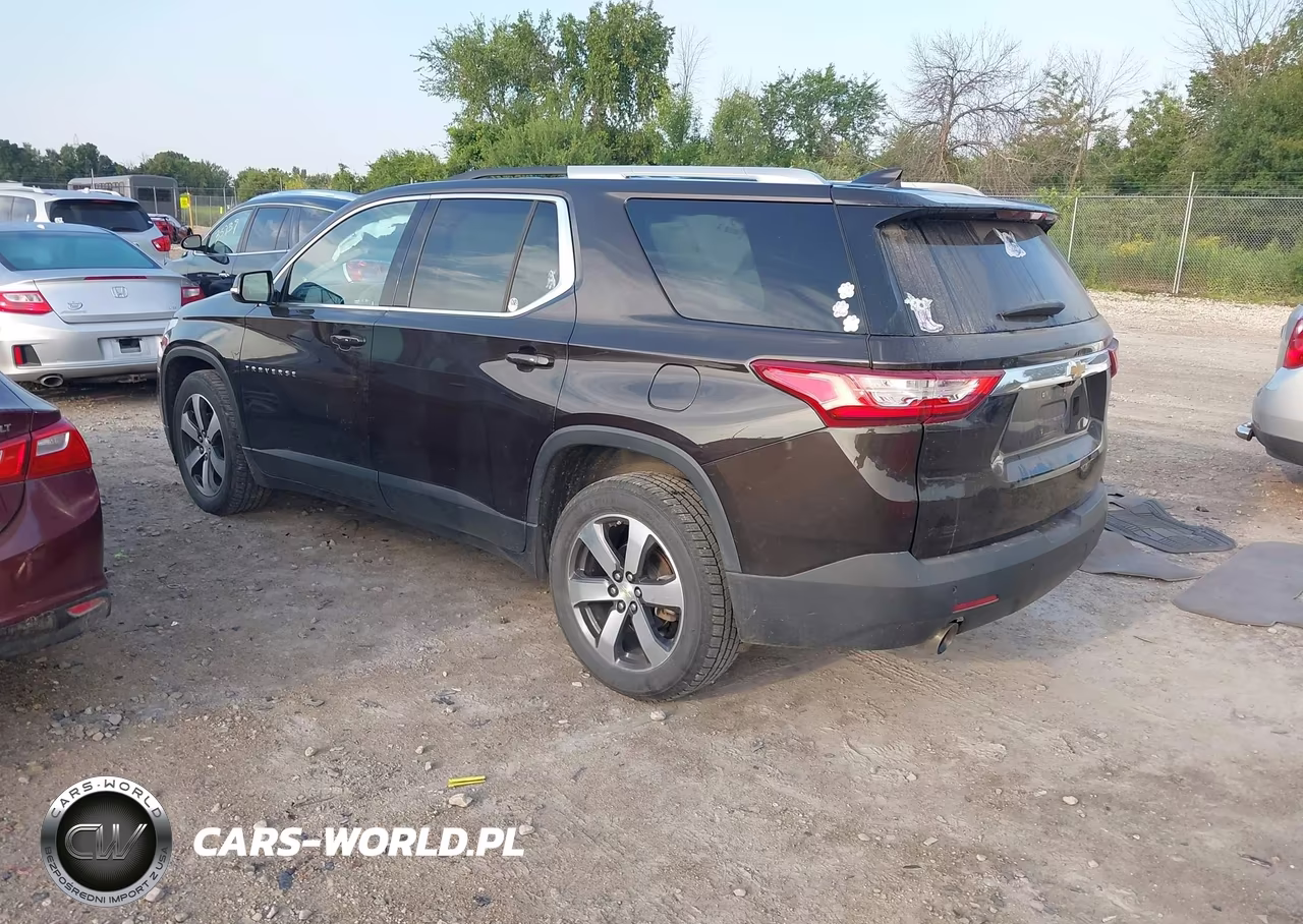 2018 Chevrolet Traverse Lt Leather VIN:1GNEVHKW3JJ123978 - 3