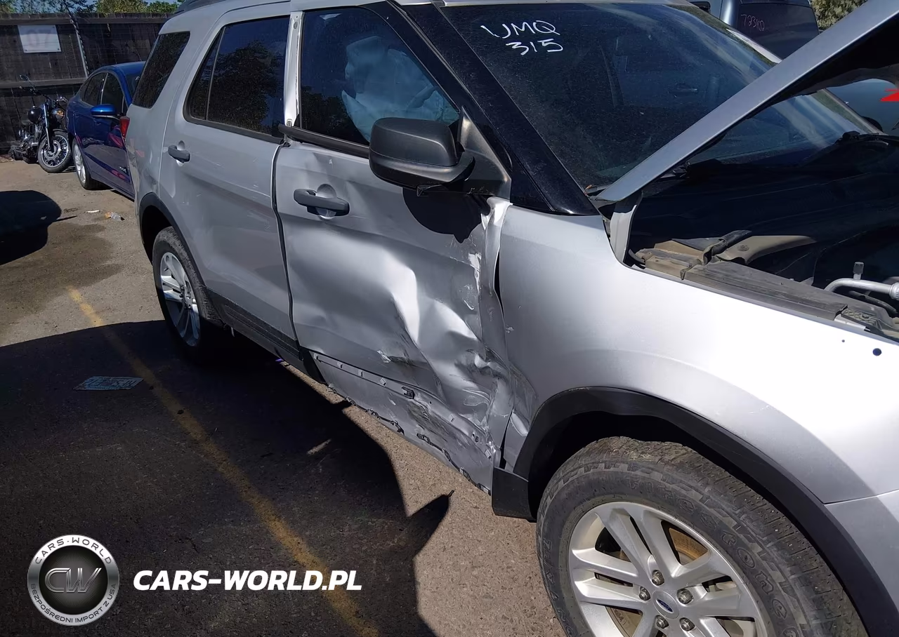 2017 Ford Explorer VIN:1FM5K8B84HGC37266 - 6