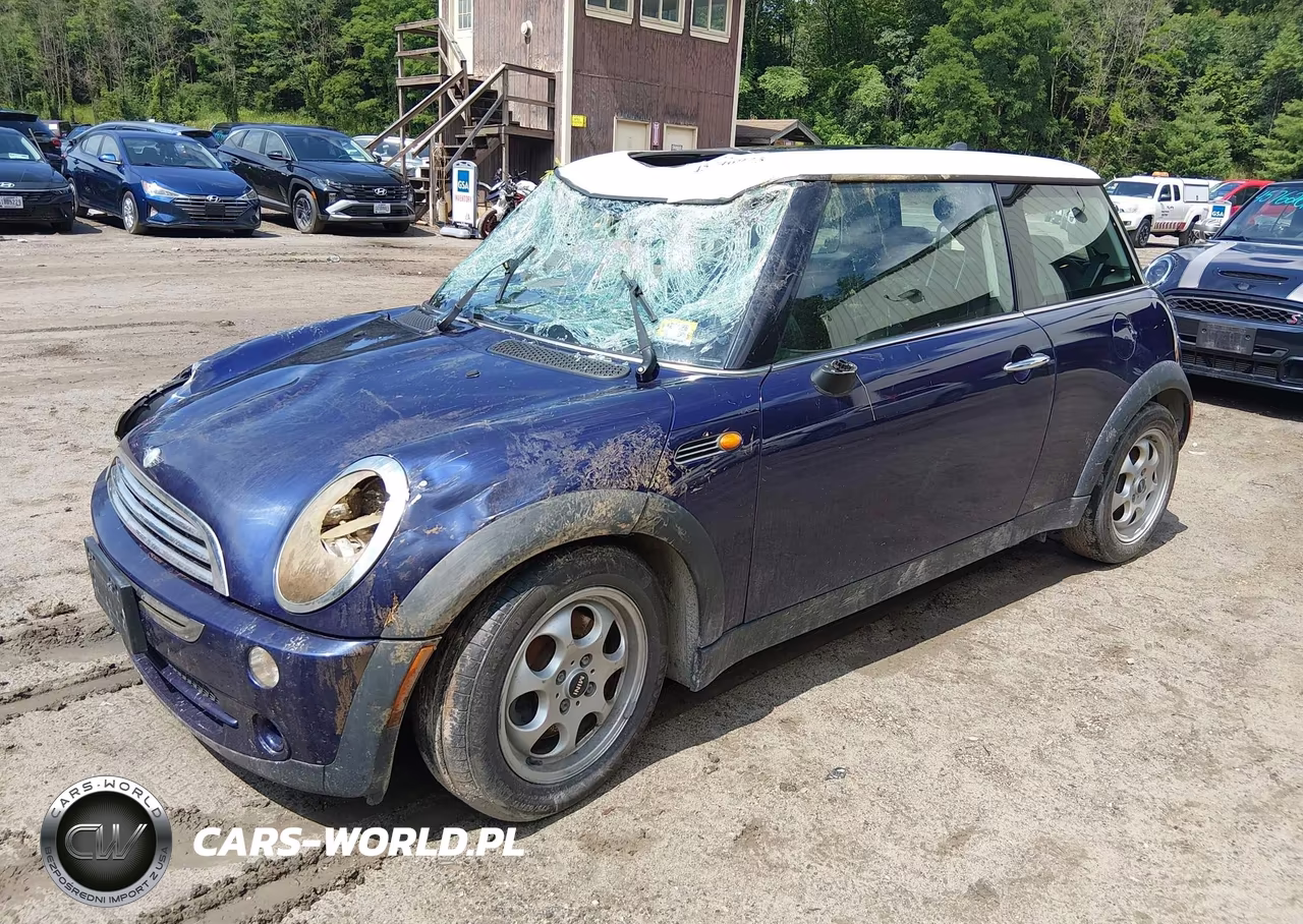 2005 Mini Cooper VIN:WMWRC335X5TJ69338 - 2