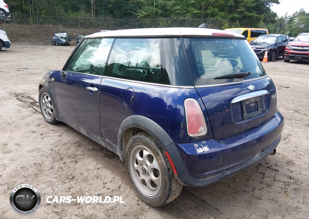 2005 Mini Cooper VIN:WMWRC335X5TJ69338 - 3