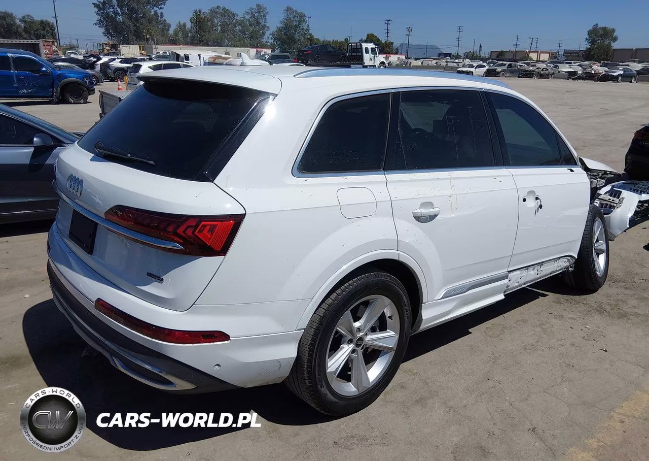 2021 Audi Q7 Premium 45 Tfsi Quattro Tiptronic VIN:WA1AJAF73MD015659 - 4
