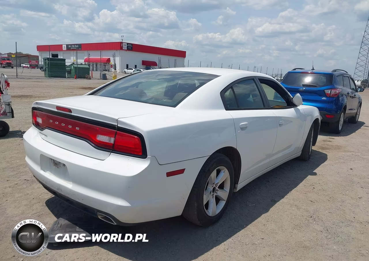 2014 Dodge Charger Se VIN:2C3CDXBG8EH112945 - 4