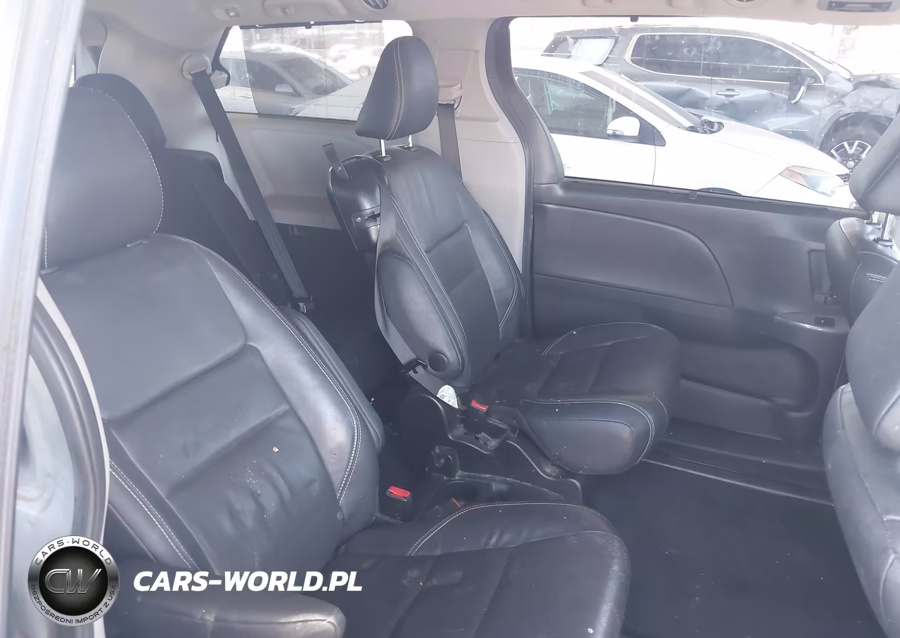 2017 Toyota Sienna Se 8 Passenger VIN:5TDXZ3DC0HS859365 - 8