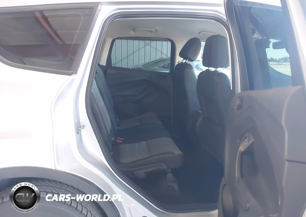2017 Ford Escape S VIN:1FMCU0F7XHUE55170 - 8