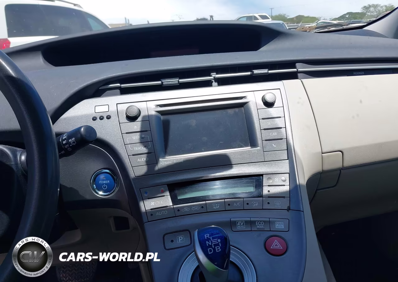 2014 Toyota Prius VIN:JTDKN3DU4E1751502 - 7