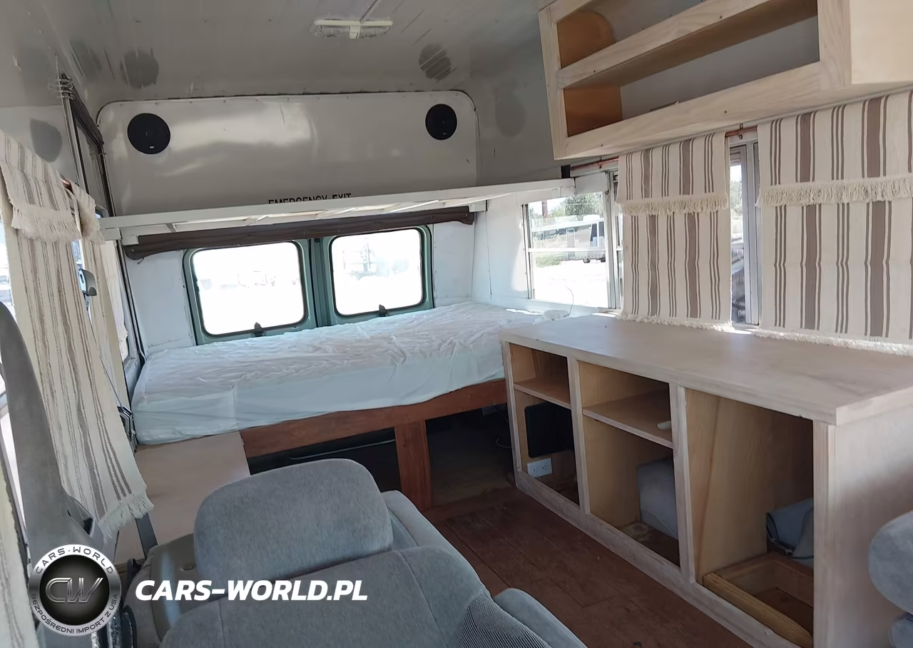 1989 Ford Econoline E350 Van VIN:1FDJE34H1KHB05993 - 8