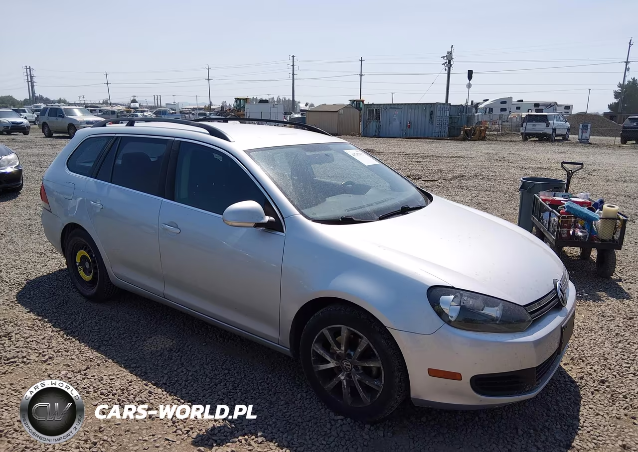 2013 Volkswagen Jetta Sportwagen 2.5L Se – zdjęcie 1 z 11