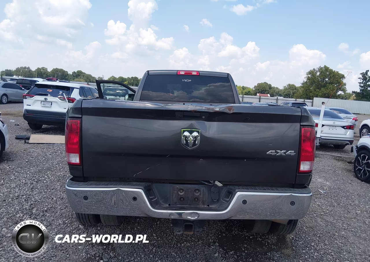 2016 Ram 3500 Tradesman VIN:3C63RRGL0GG389632 - 14