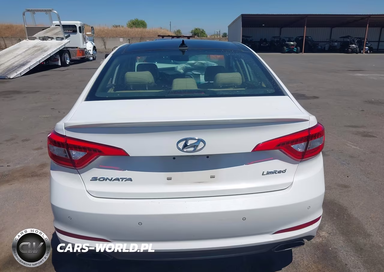 2015 Hyundai Sonata Limited VIN:5NPE34AFXFH038693 - 16