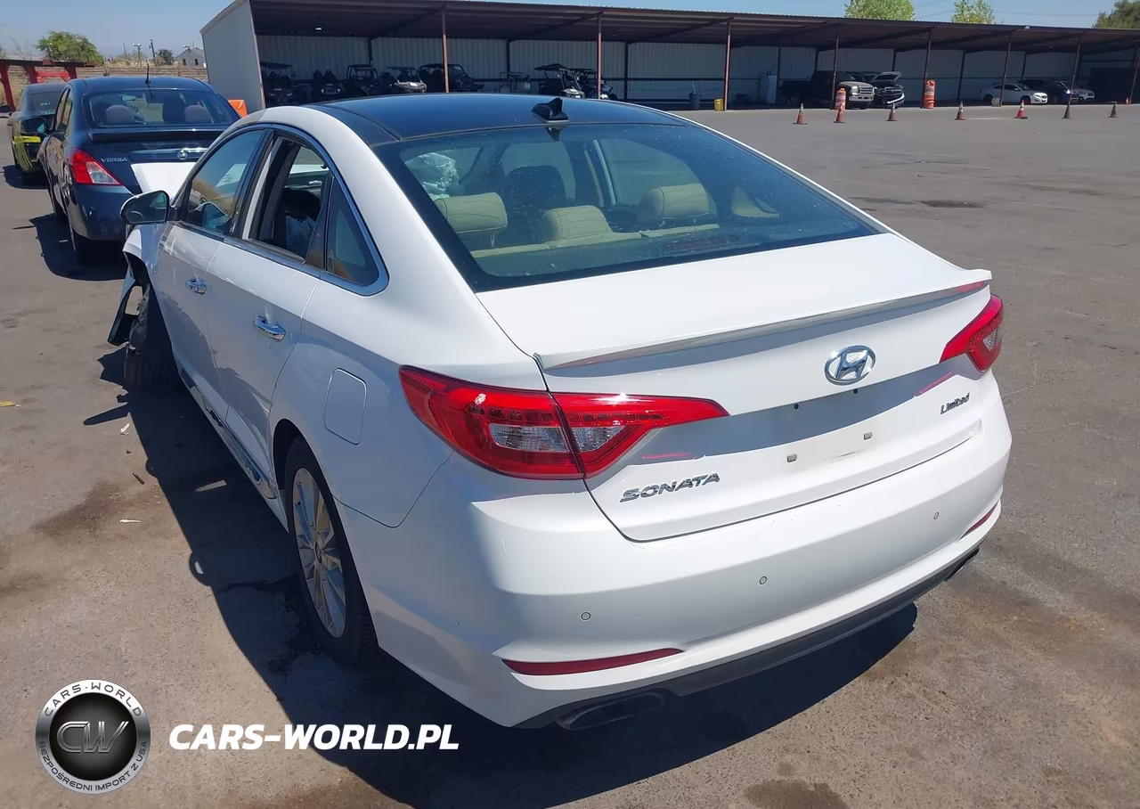 2015 Hyundai Sonata Limited VIN:5NPE34AFXFH038693 - 3