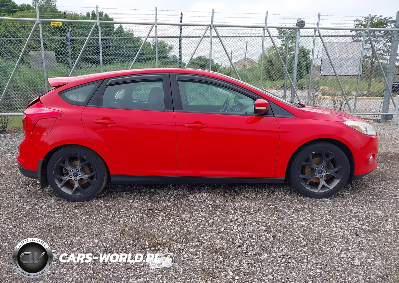 2014 Ford Focus Se VIN:1FADP3K22EL319537 - 13
