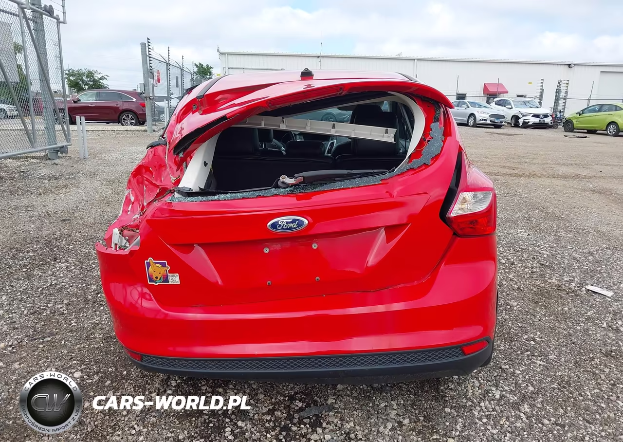 2014 Ford Focus Se VIN:1FADP3K22EL319537 - 16