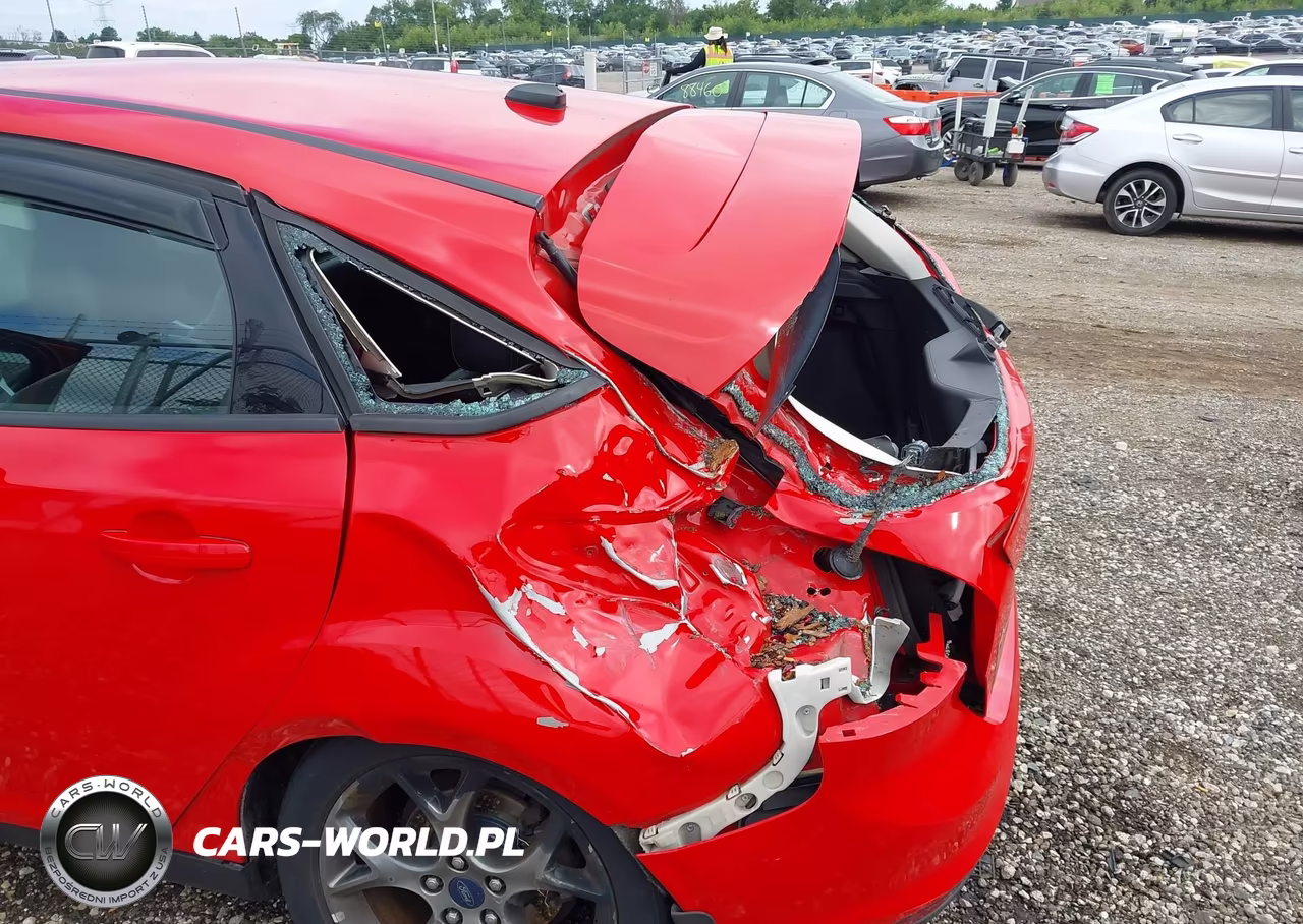 2014 Ford Focus Se VIN:1FADP3K22EL319537 - 18