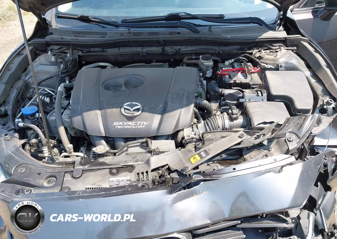 2018 Mazda Mazda3 Touring VIN:3MZBN1L33JM196520 - 10