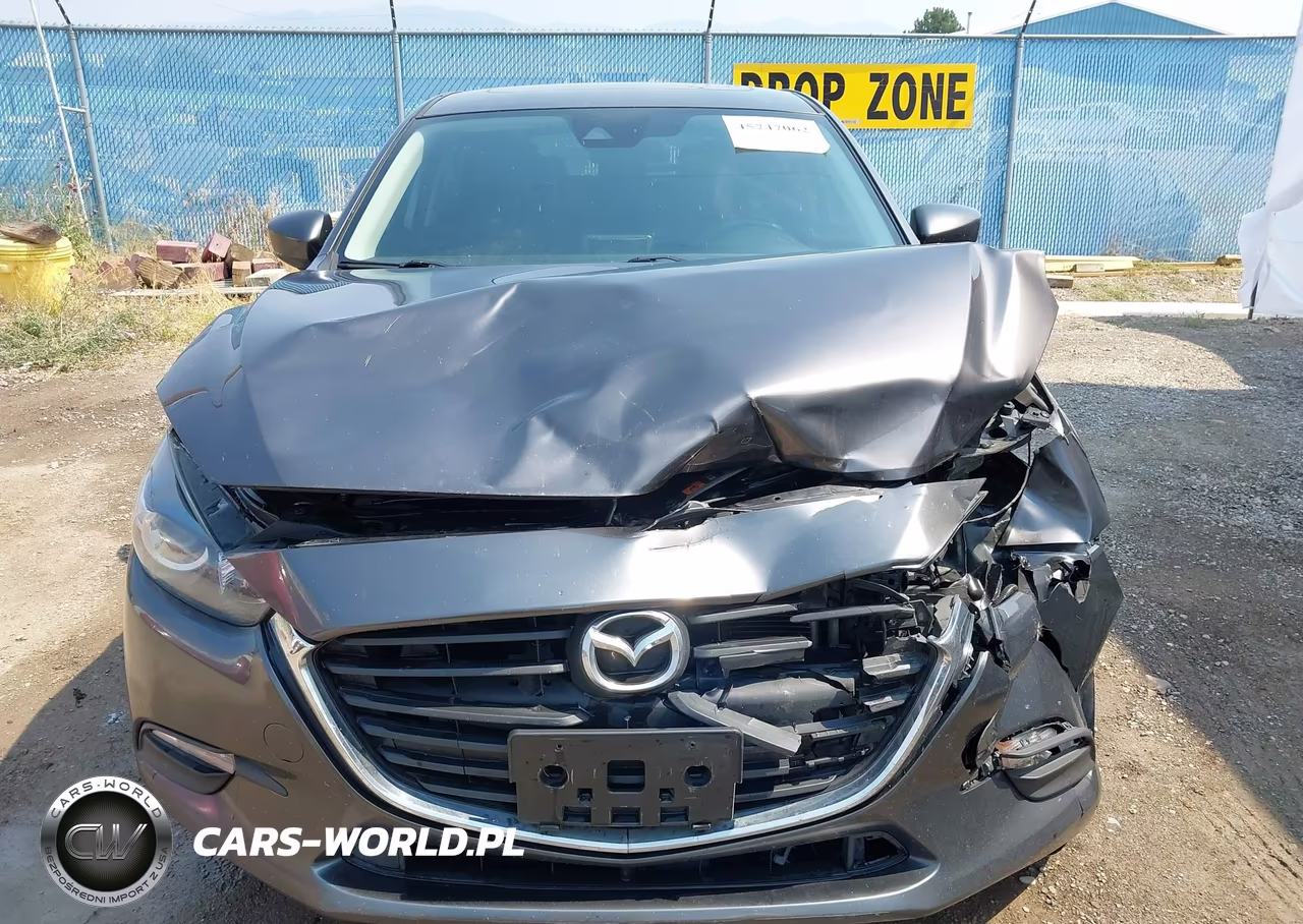 2018 Mazda Mazda3 Touring VIN:3MZBN1L33JM196520 - 12