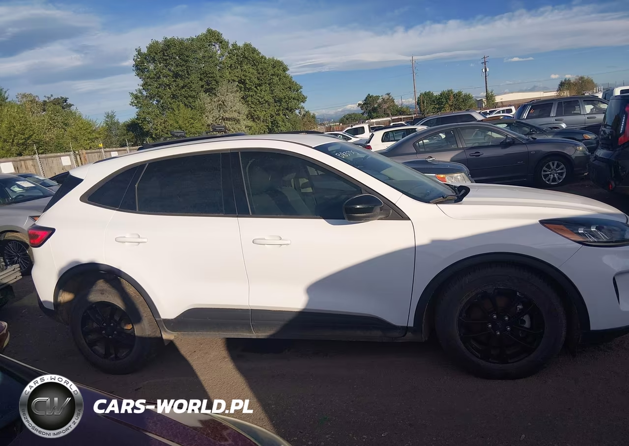 2020 Ford Escape Se Sport VIN:1FMCU9BZ2LUB83735 - 14