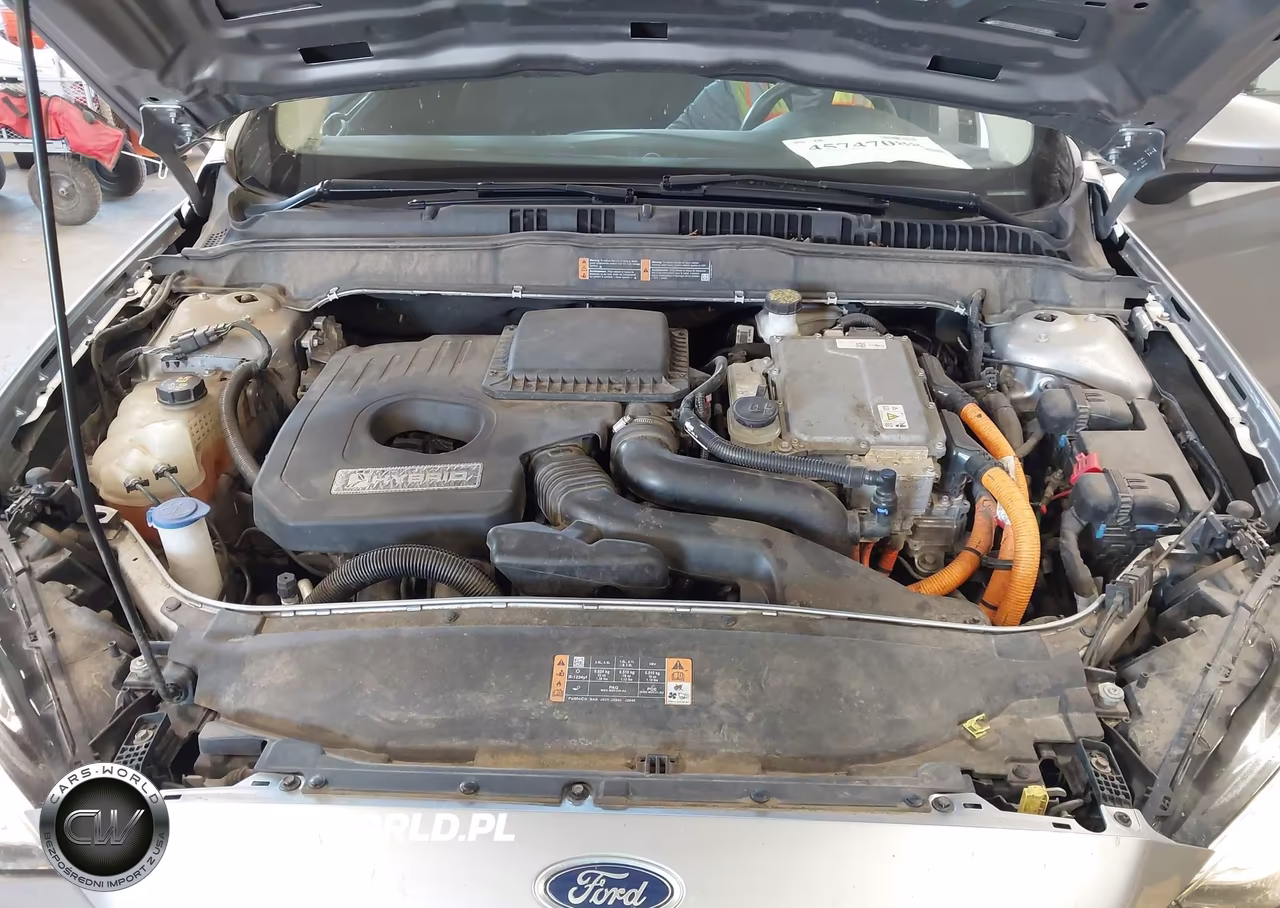 2020 Ford Fusion Hybrid Se VIN:3FA6P0LU7LR263939 - 10