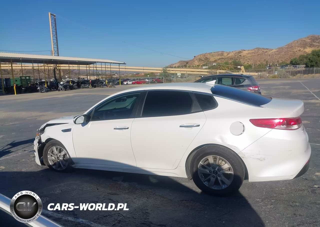 2018 Kia Optima Lx VIN:KNAGT4L3XJ5203384 - 14