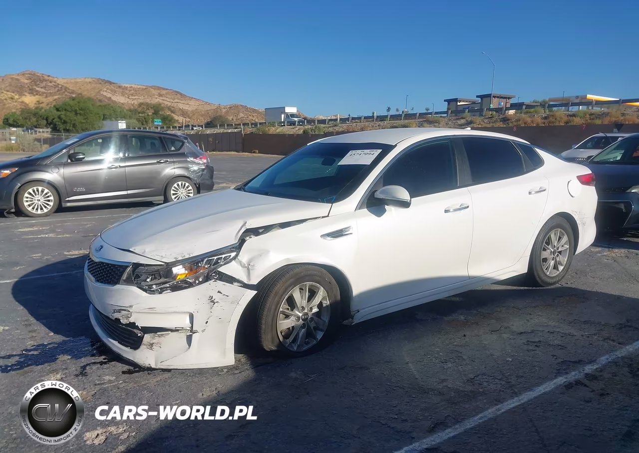2018 Kia Optima Lx VIN:KNAGT4L3XJ5203384 - 2