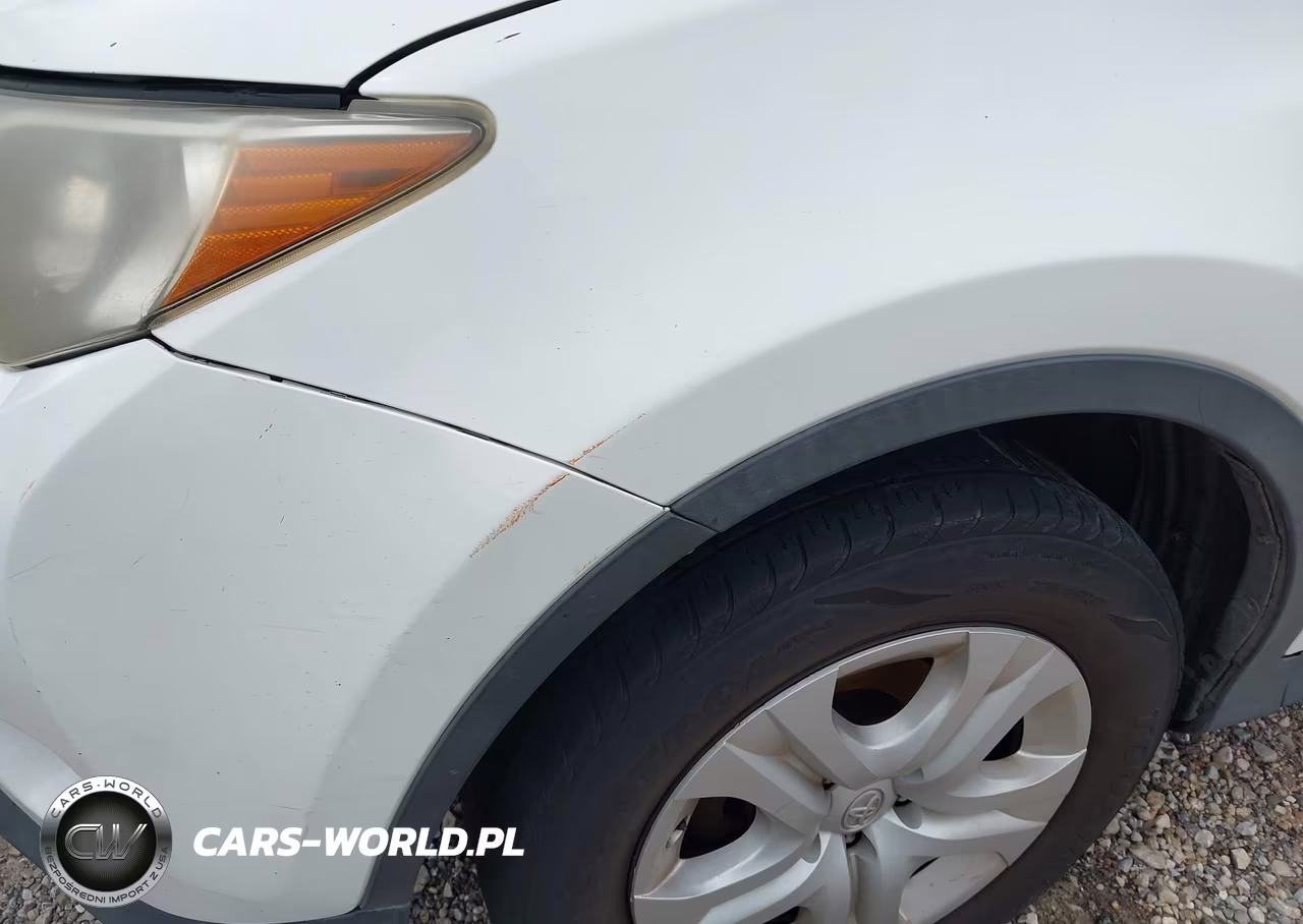 2015 Toyota Rav4 Le VIN:JTMZFREV0FJ051581 - 18