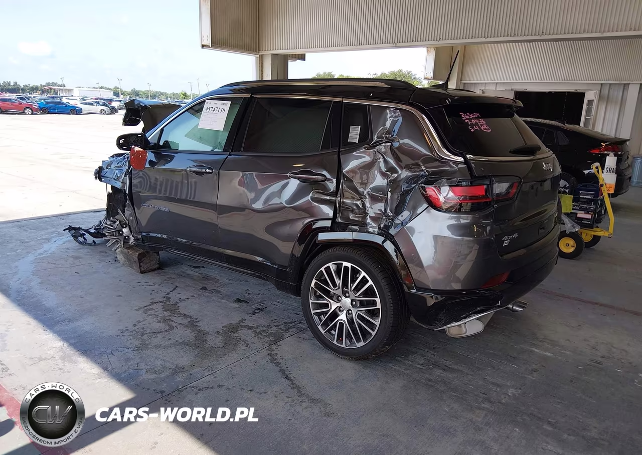 2022 Jeep Compass Limited 4X4 VIN:3C4NJDCB1NT154671 - 3