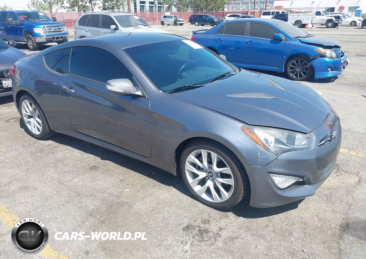 2015 Hyundai Genesis 3.8 Base – zdjęcie 1 z 12