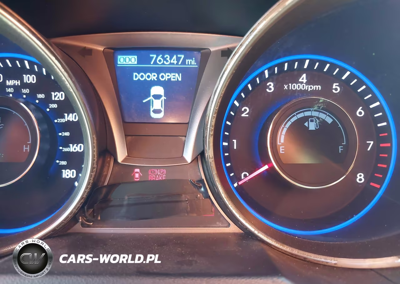 2015 Hyundai Genesis 3.8 Base VIN:KMHHT6KJ6FU125889 - 12