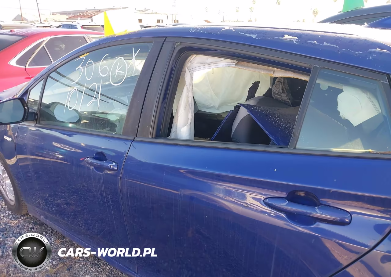 2017 Toyota Prius Two VIN:JTDKBRFU5H3562018 - 13