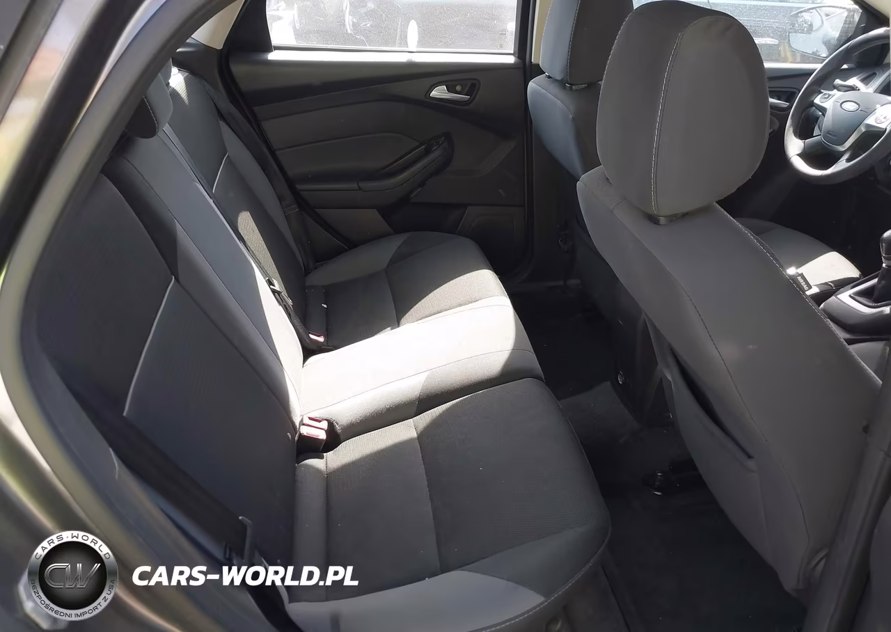 2014 Ford Focus Se VIN:1FADP3K25EL176261 - 8