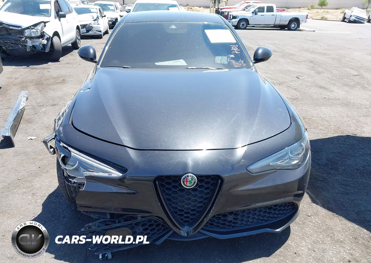 2022 Alfa Romeo Giulia Sprint Rwd VIN:ZARFAMAN4N7661673 - 13