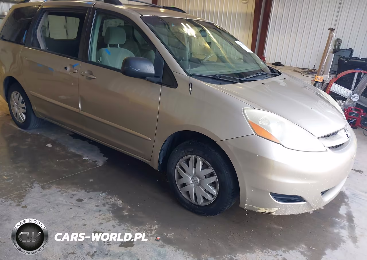 2006 Toyota Sienna Le – zdjęcie 1 z 11
