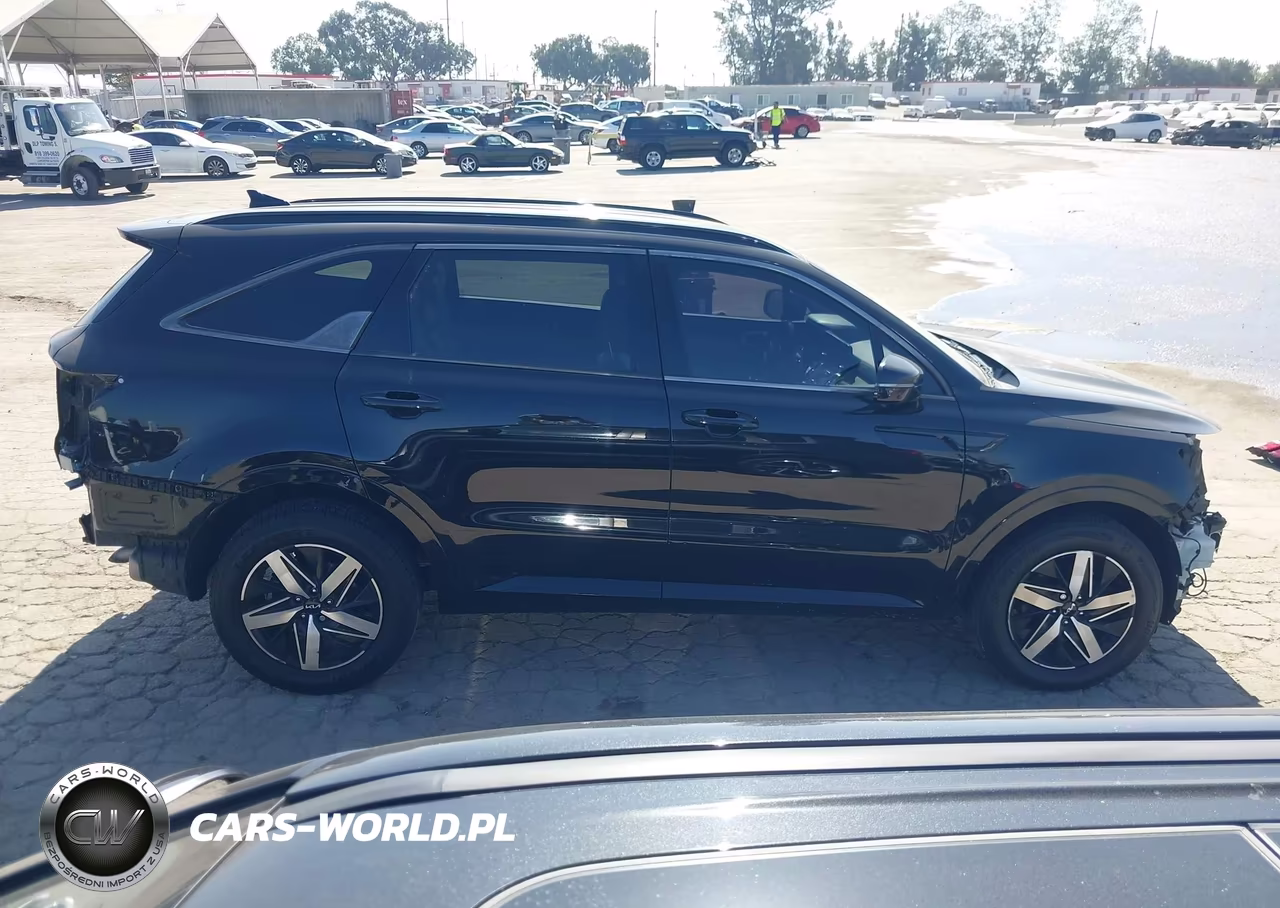 2022 Kia Sorento S VIN:5XYRL4LC2NG082407 - 14