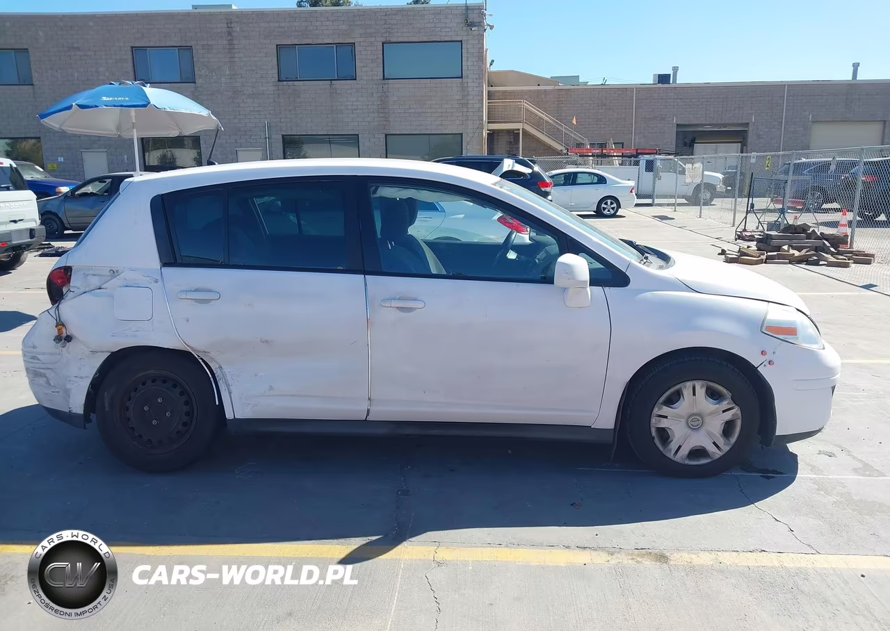 2010 Nissan Versa 1.8S VIN:3N1BC1CP5AL457506 - 15