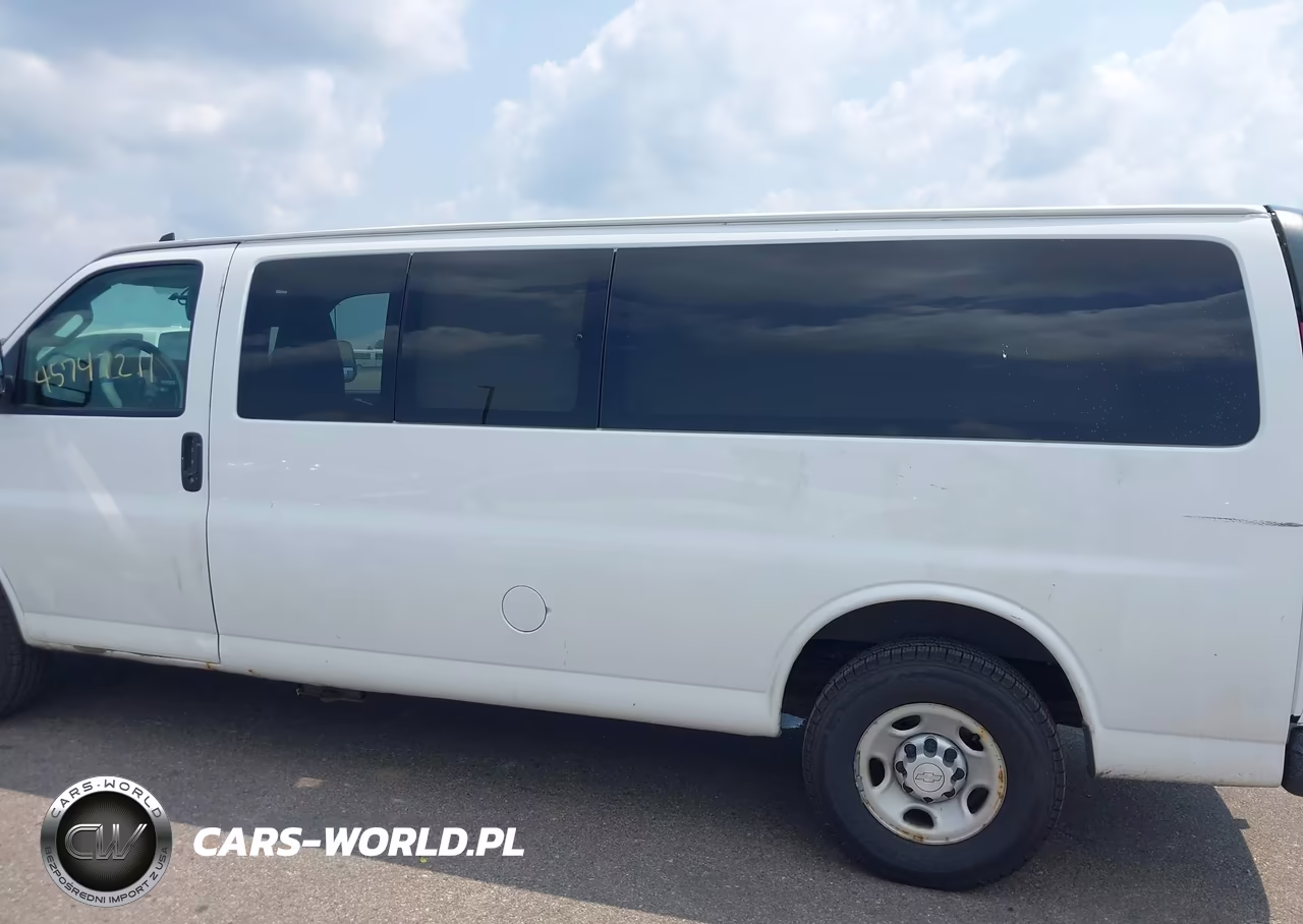 2016 Chevrolet Express 3500 Ls VIN:1GAZGNFG7G1197007 - 14