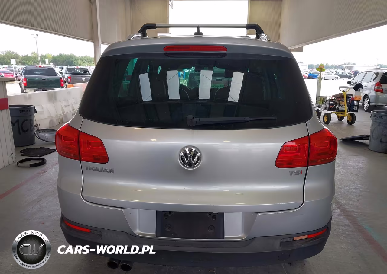 2017 Volkswagen Tiguan 2.0T Wolfsburg Edition VIN:WVGRV7AX6HW502853 - 17