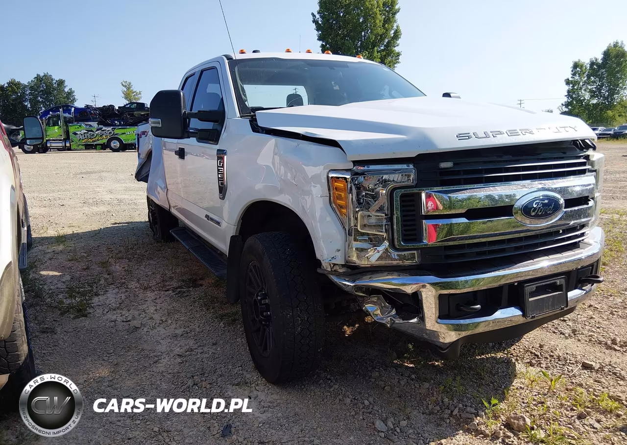 2017 Ford F-350 Xlt VIN:1FT8X3BT4HEE28059 - 1