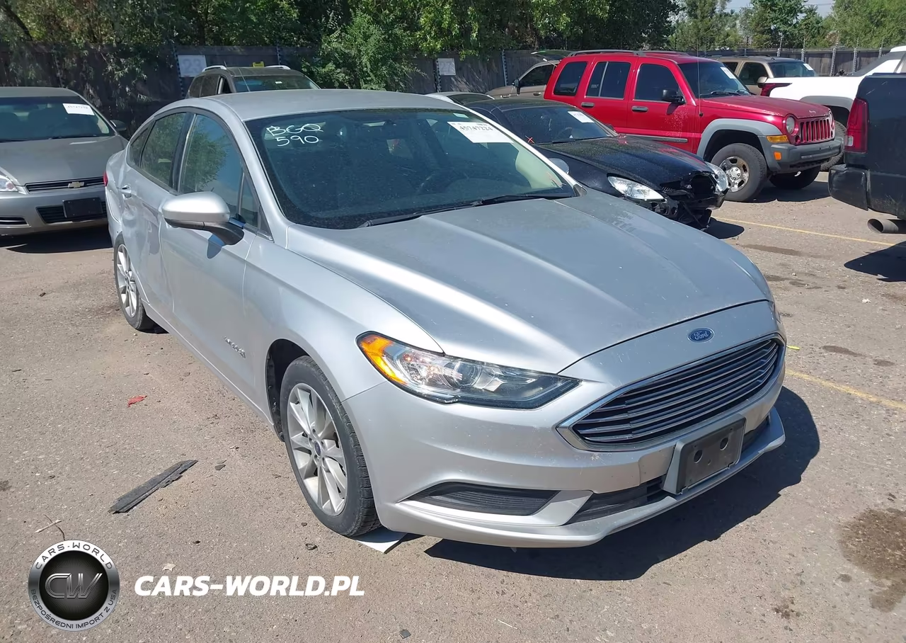 2017 Ford Fusion Hybrid S – zdjęcie 1 z 16