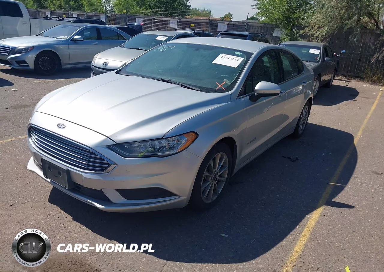2017 Ford Fusion Hybrid S VIN:3FA6P0UU7HR196555 - 2