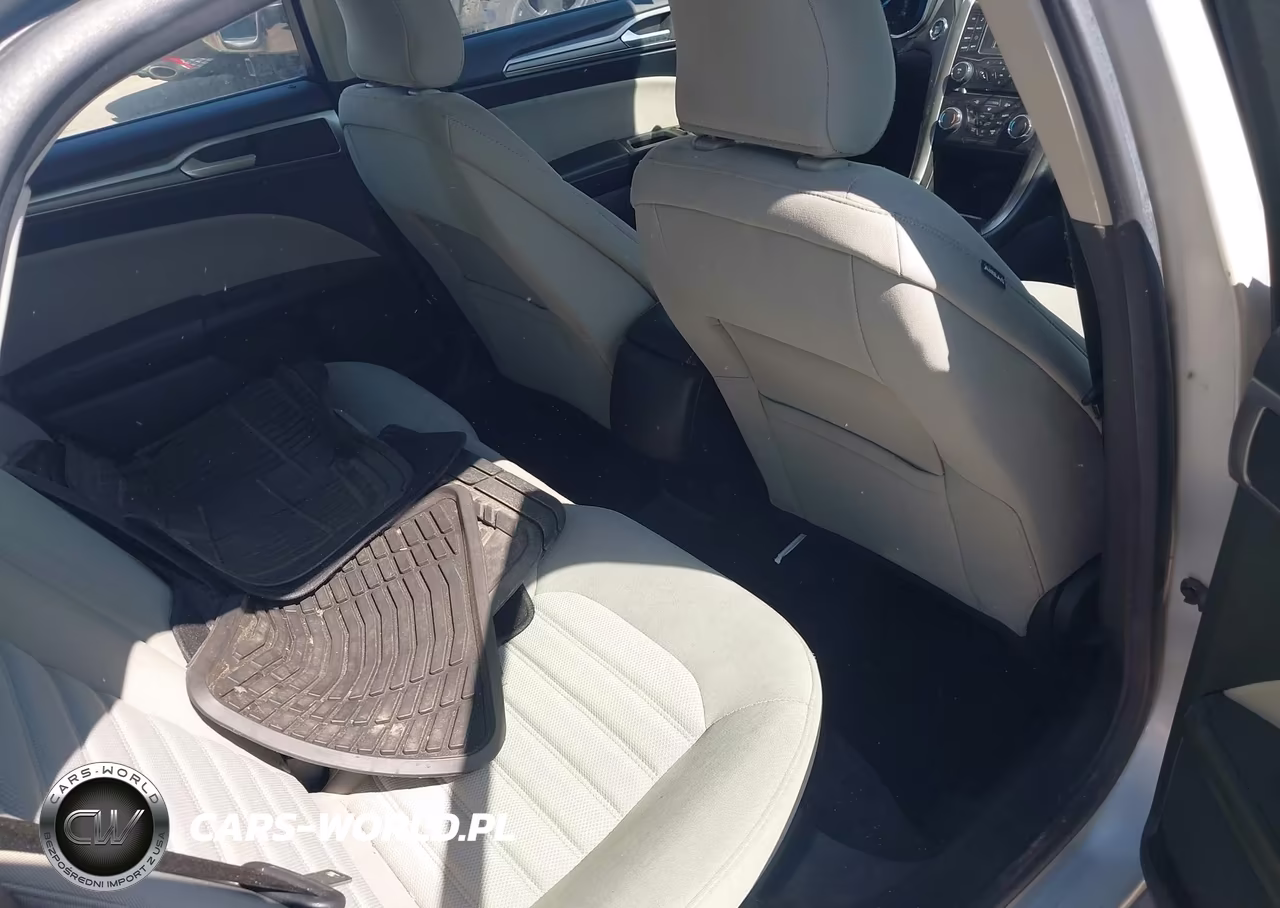 2017 Ford Fusion Hybrid S VIN:3FA6P0UU7HR196555 - 8